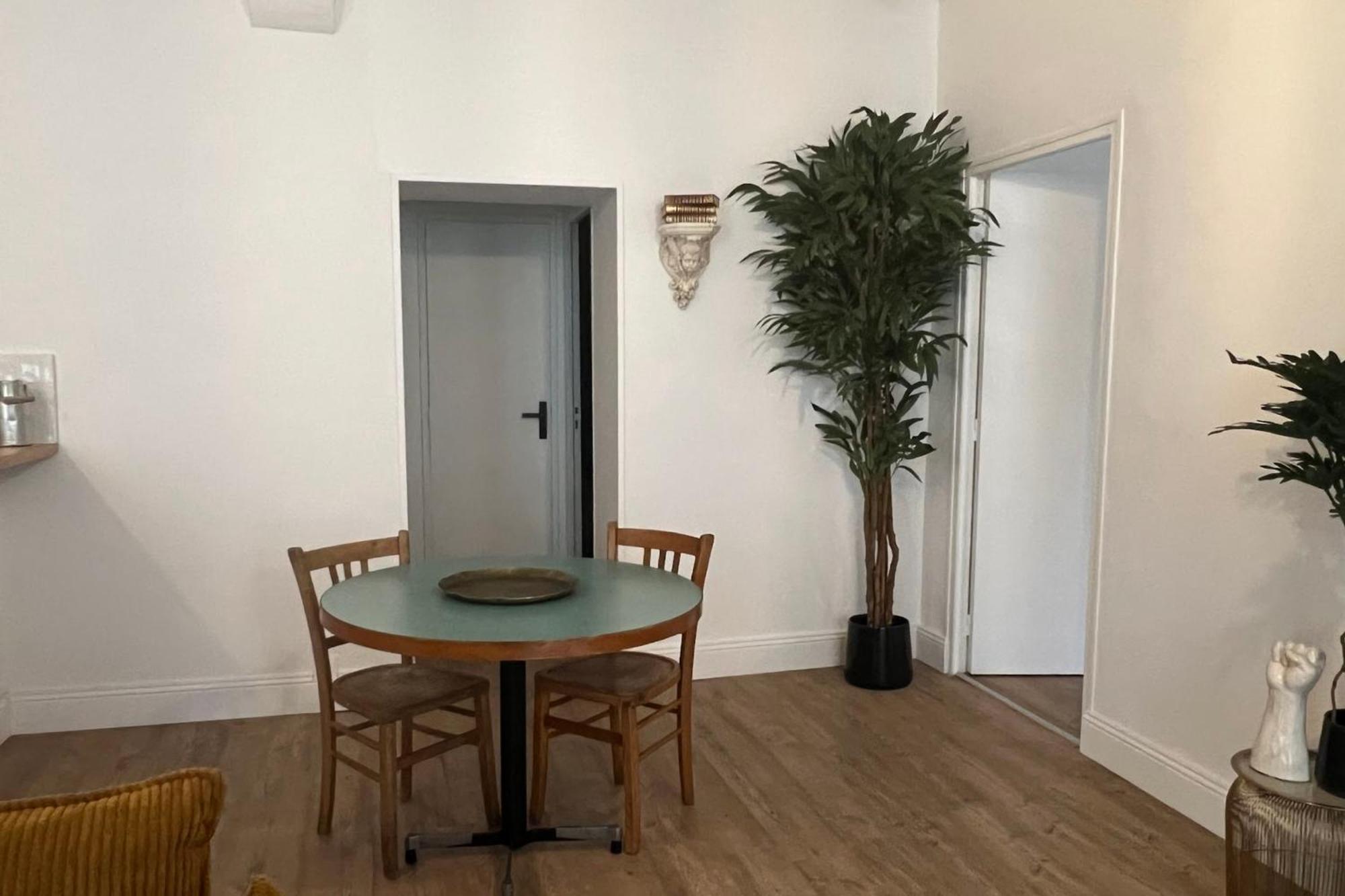 Appartement La Caresse De L'Amarante Mortagne-au-Perche Kültér fotó